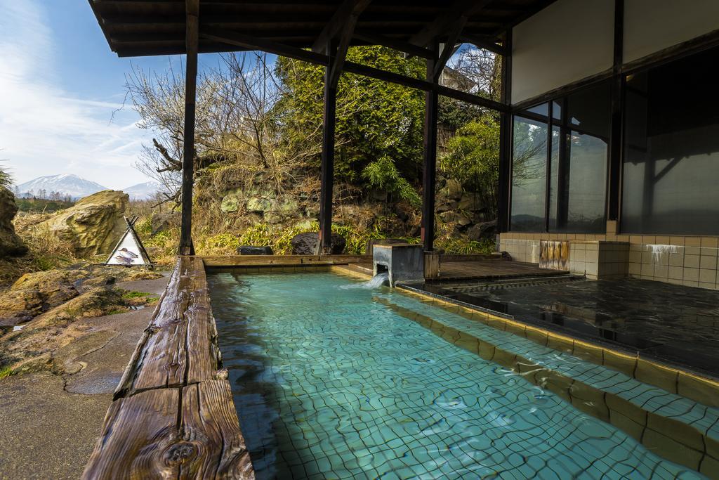 Kagoiwa Onsen Ryokan Nikko Exterior foto